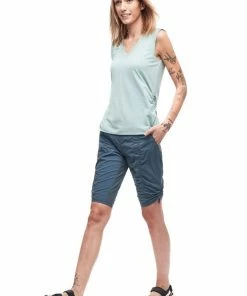 Weekly New Arrivals INDYEVA Astrid II Sleeveless Top 15 Weekly New Arrivals INDYEVA Astrid II Sleeveless Top