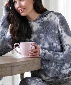 HELLO MELLO Dyes The Limit Hoodie