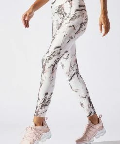 Women's MPG Score HW