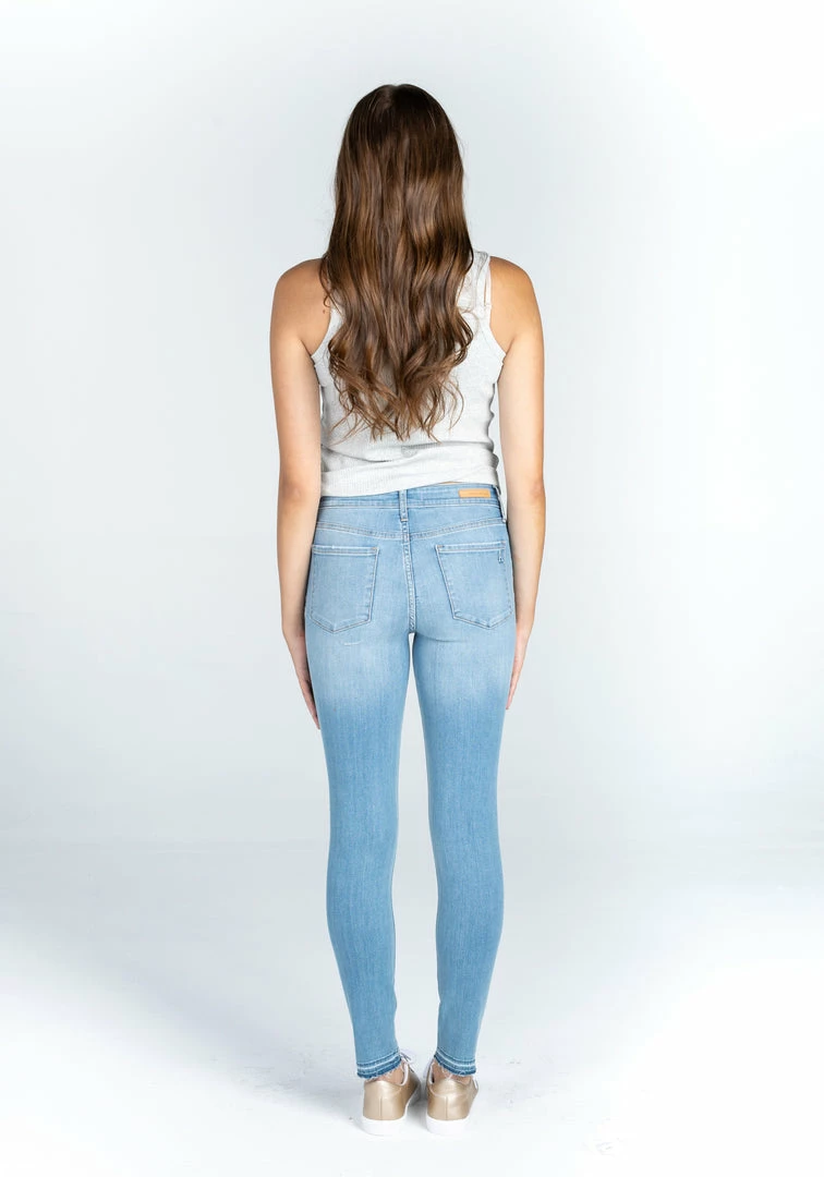 ARTICLES OF SOCIETY Sarah Women's 4 ARTICLES OF SOCIETY Sarah Women's