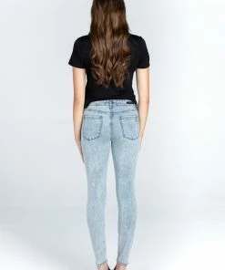 ARTICLES OF SOCIETY Sarah Women's 19 ARTICLES OF SOCIETY Sarah Women's