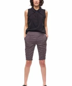 INDYEVA Viajar II Short Weekly New Arrivals