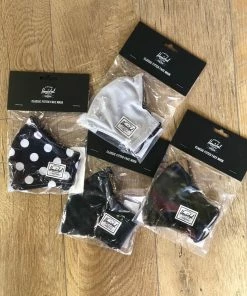 One Tooth Sarnia HERSCHEL Fitted Masks