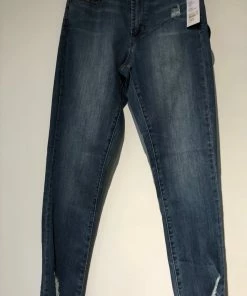 ARTICLES OF SOCIETY Rene Women's