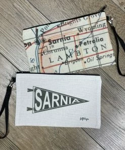 GIFTOLOGIE Hometown Zippered Linen Bag Weekly New Arrivals